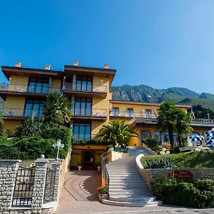 Cristallo Hotel