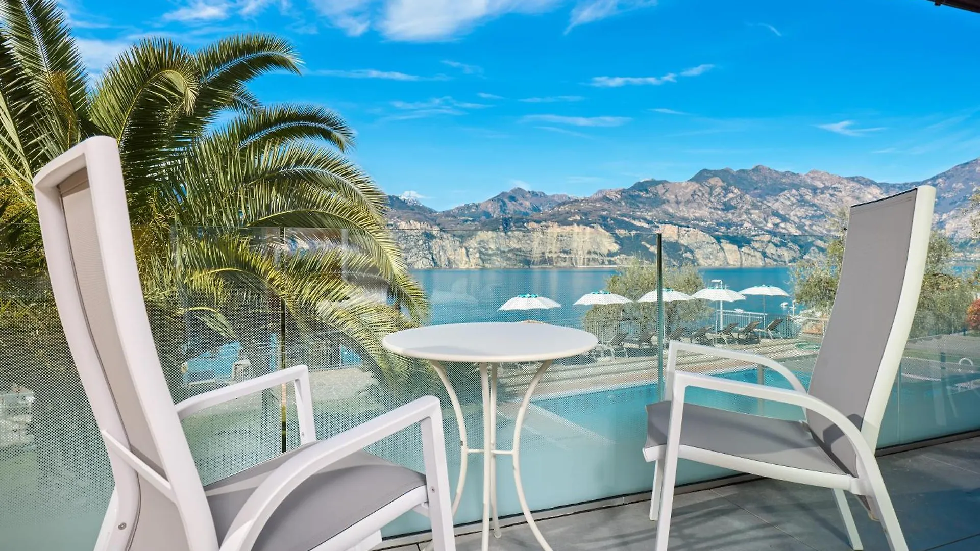 Hotel Capri Malcesine Italy