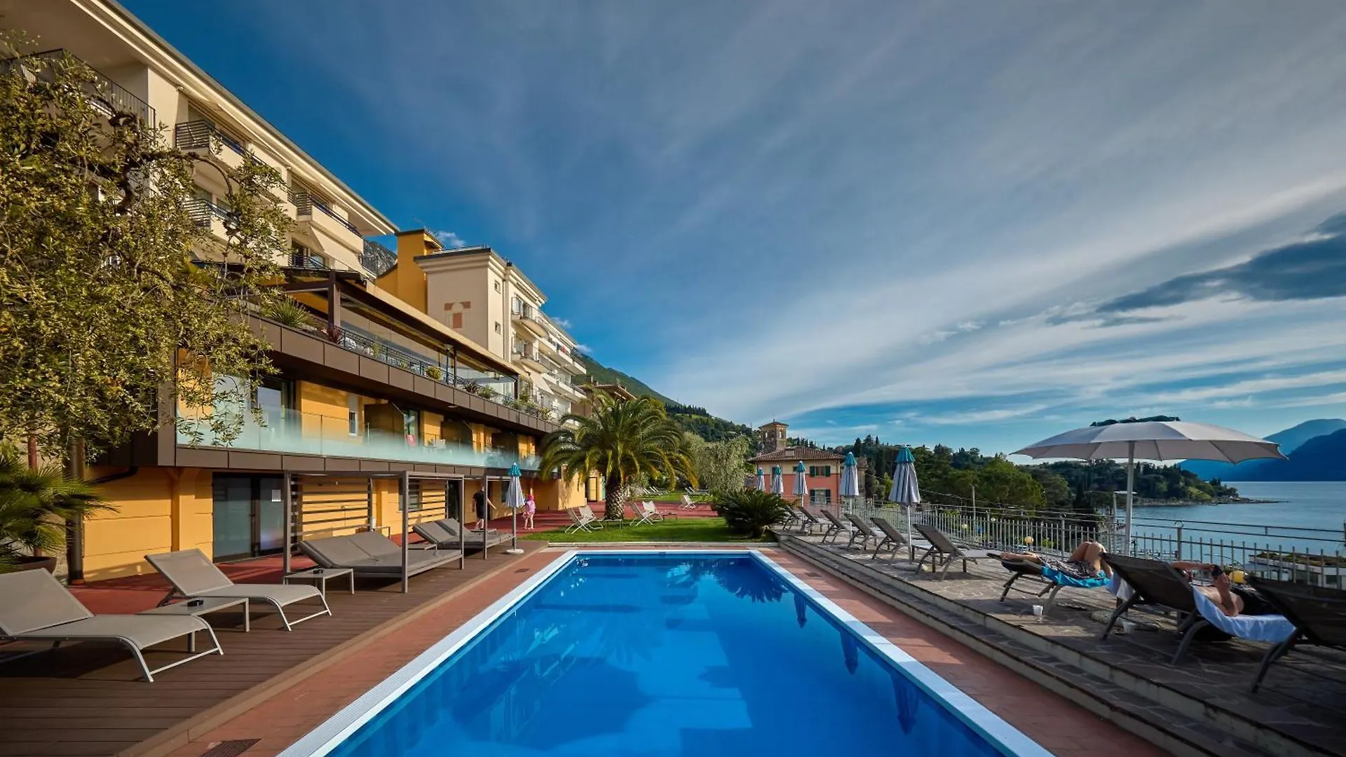 ***  Hotel Capri Malcesine Italy