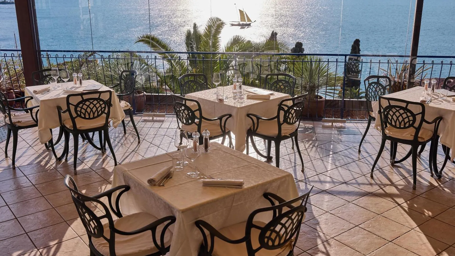Hotel Capri Мальчезине